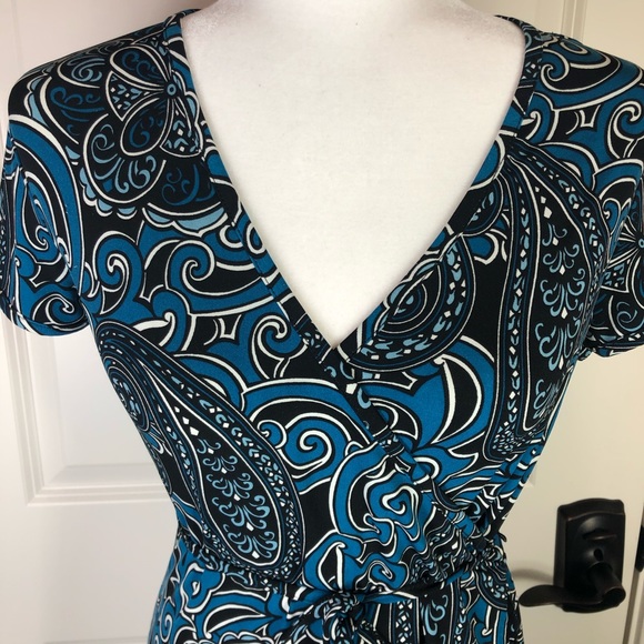 ☀️Apt 9 short sleeved dress size small☀️ - Picture 2 of 5